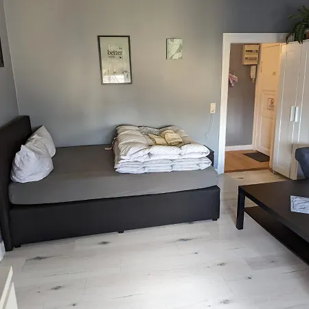 Zentrum 69 02 * Flensburg